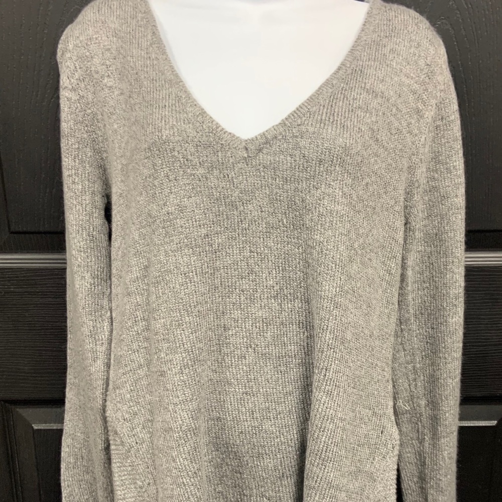 Anthropologie tunic sweater